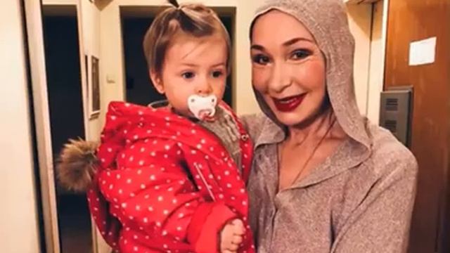 "Как же они похожи" Татьяна Васильева показала Снимок Своей Внучки!