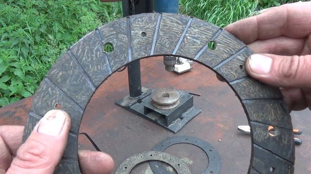 Сверловка и замена накладок диска сцепления.