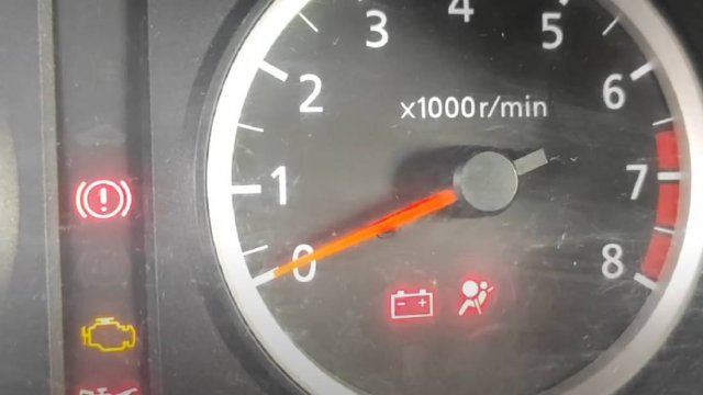 Как убрать ошибку подушки безопасности на Ниссан Альмера N16