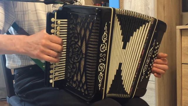 Гармонь мастера Пяткина Василия Николаевича