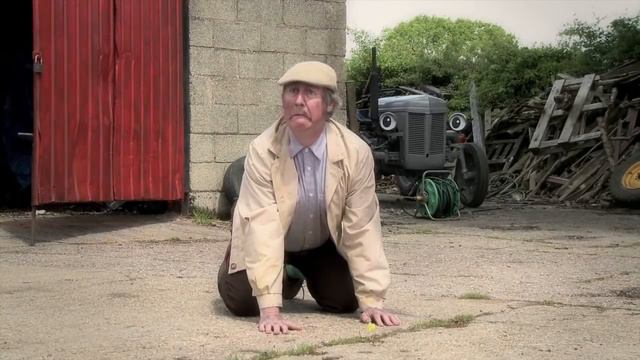 Friday | A Week With Fergie | Little Grey Fergie | Gråtass