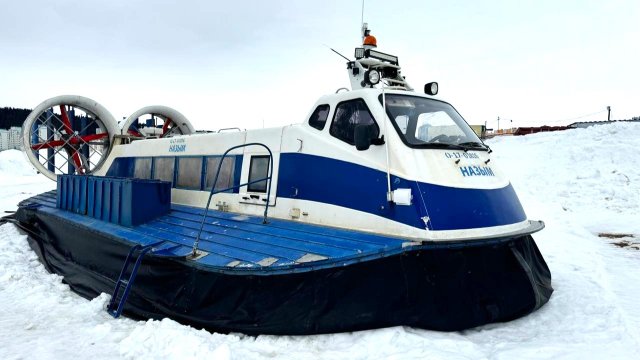 В Югре запустили судна на воздушной подушке