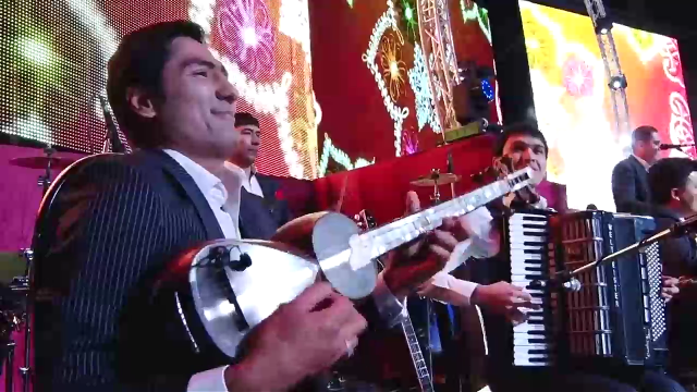 Dildora Niyozova - Bir sanda bor - Дилдора Ниёзова - Бир санда бор (concert version 2016)