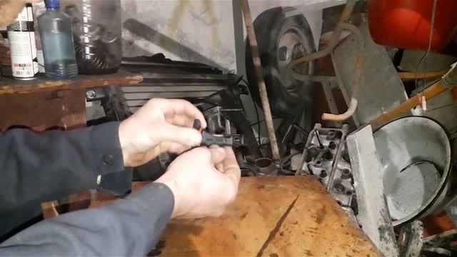Как проверить и ПОЧИСТИТЬ ДАТЧИК ДМРВ 8 клапанный двигатель ваз LADA KALINA