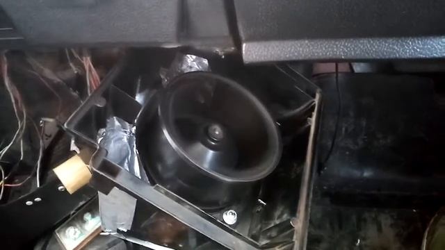 Меняем моторчик печки на ниве! Ставим от калины!
