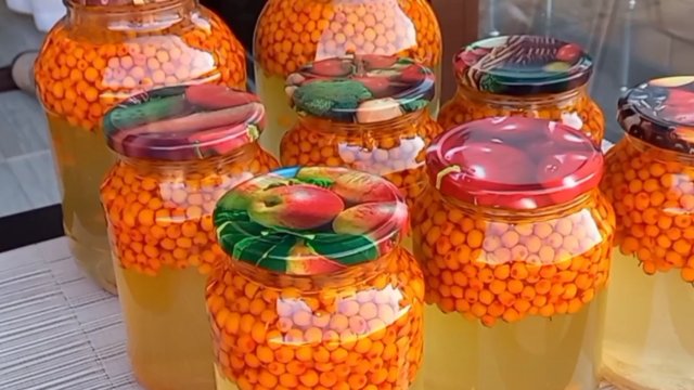 ОБЛЕПИХА КОМПОТ из ОБЛЕПИХИ НА ЗИМУ Вкусный полезный компот Без варки и Без стерилизации!