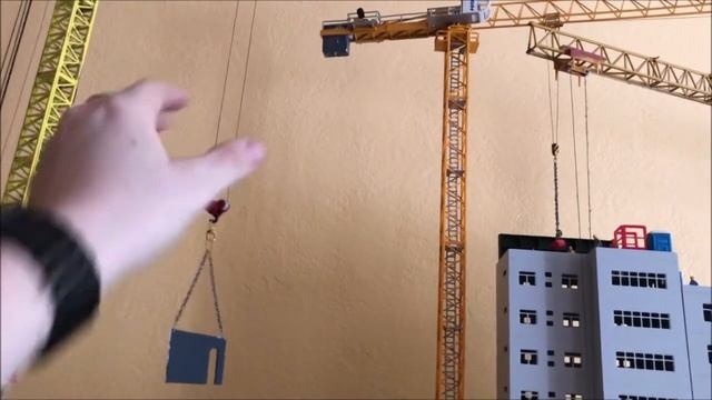 Модель крана. Башенный кран КБ 504. В гостях у заказчика. Tower crane model