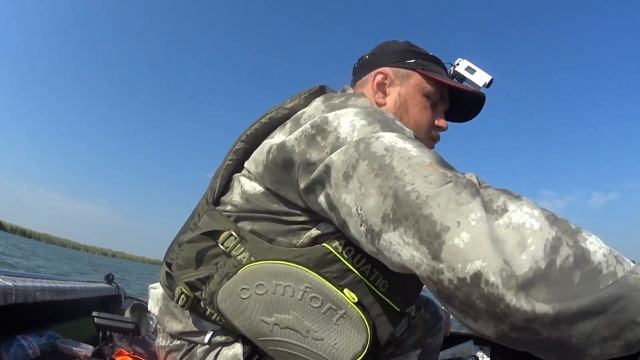 В ПОИСКАХ САЗАНА НА ДОНУ РЫБАЛКА С ЛОДКИ