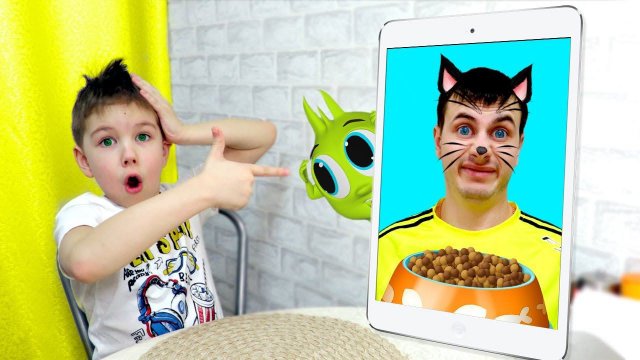Рома ИГРАЕТ со СМЕШНЫМ КОТОМ! Папа КАК Смешной Кот! Хелпик все ИСПОРТИЛ?