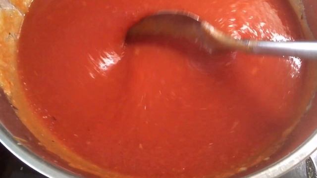 Кетчуп из кабачков. Очень нежный и вкусный! / Zucchini ketchup