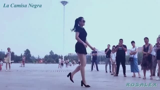 Танцуют все.  Шаффл. La Camisa Negra.