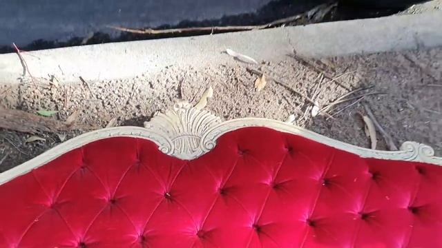 Нашла пакет! А там ...Булавка оказалась золотая !Не свалка , а сокровища Али Бабы.Элла Австралия