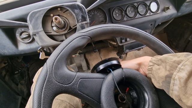 Новый руль на УАЗ Хантер.