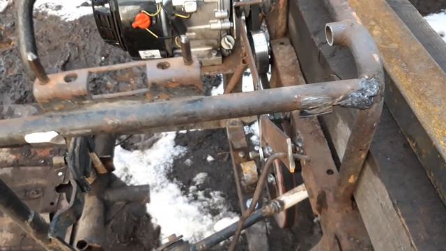 Муравей с мостом , и кпп от жигулей.