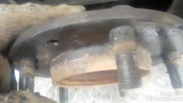 Доработка полуосей нива часть 1. Крышки полуосей с сальников.