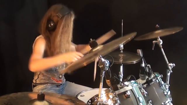 The Trooper (Iron Maiden); drum cover by Sina