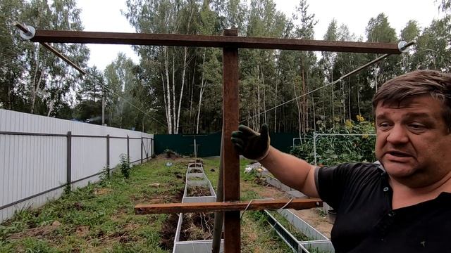 Как сделать шпалеру для малины, ежевики. Самая удобная шпалера.
