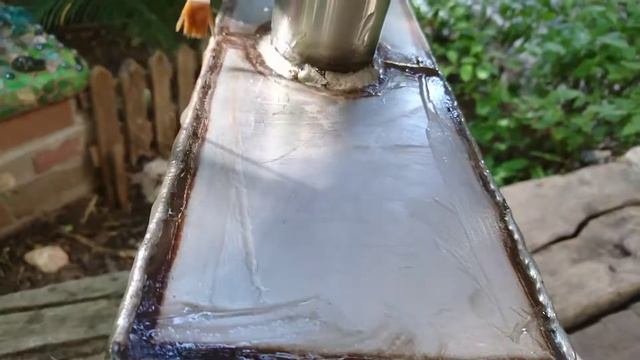 Чистим нержавейку после сварки.