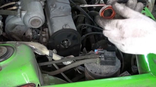 Замена сальника распредвала ВАЗ 2110 8 клапанов.