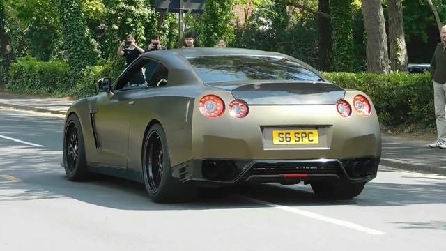 BEST-OF Nissan R35 GTR sound compilation 2020!