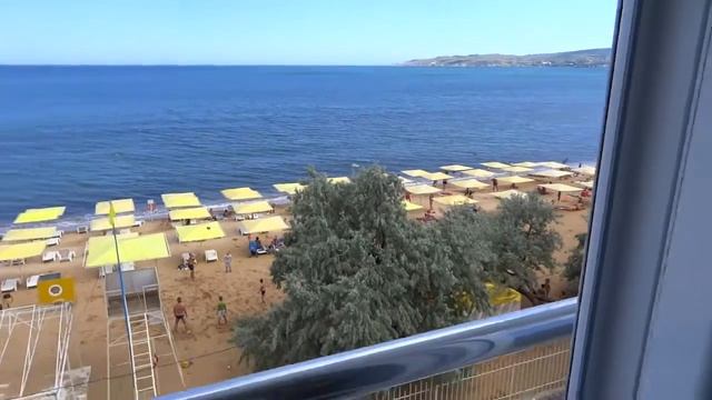 Гостевой дом в Феодосии, номера с видом на море, Черноморская набережная
