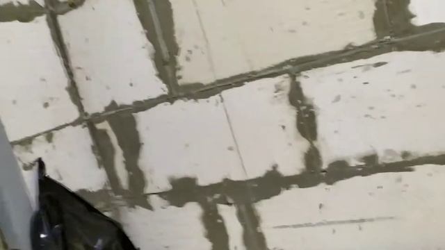 укладка пеноплекса на песок после трамбовки перед стяжкой пола!