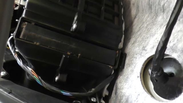 Замена салонного фильтра KIA SOUL AM 2009, 2010, 2011, 2012 своими руками Видео отчет