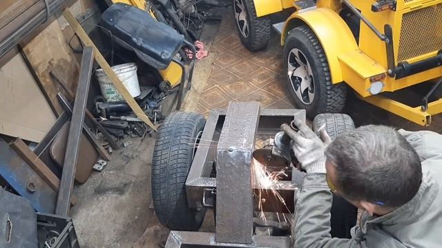 Самодельный минитрактор переломка от А до Я. Серия 8. Установка сиденья.