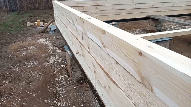 Стройка дома для дачи своими руками.