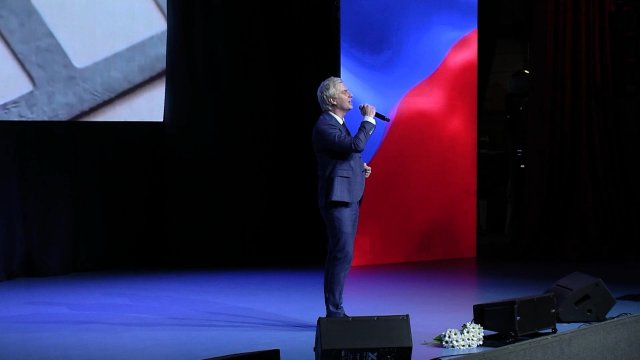 В Старом Осколе выступил российский певец Алексей Гоман