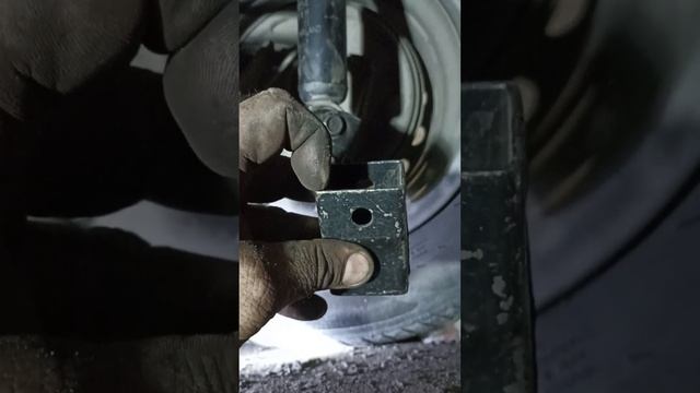 ставим проставки амортизатора ДЭО ланос