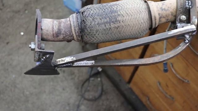 Замена гофры глушителя Форд Фокус 2 при помощи кондуктора