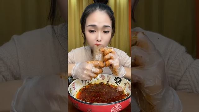 ?Китайцы едят на / Асмр еда / Мукбанг.?