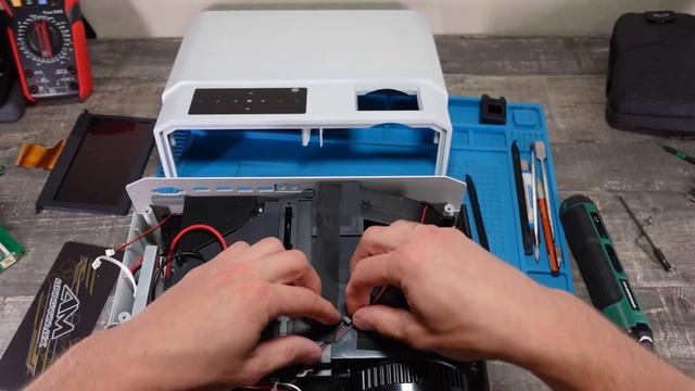 Почему не стоит покупать Q10 - обзор и разборка проектора Everycom HQ9