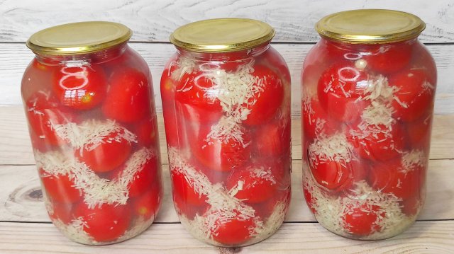 Вкуснейшие ПОМИДОРЫ _В СНЕГУ_ на зиму с ЧЕСНОКОМ