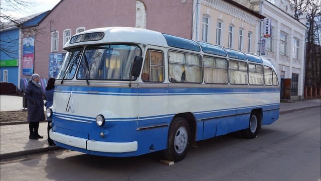 Автобусы ЛАЗ-695. История создания