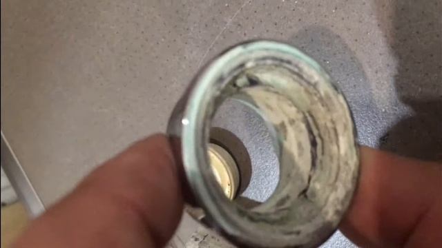 Ремонт гидромассажной ванны. Замена кнопки