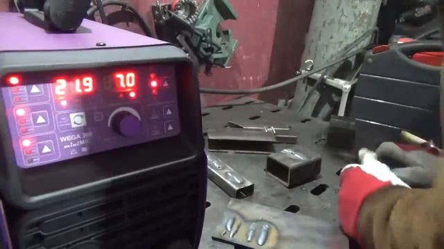 Тестим полуавтомат Wega 200 minimig start pro series.