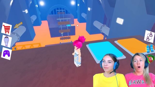 КОМАНДНЫЙ ПОБЕГ ОТ ИНОПЛАНЕТЯН вместе С МАМОЙ в ROBLOX!