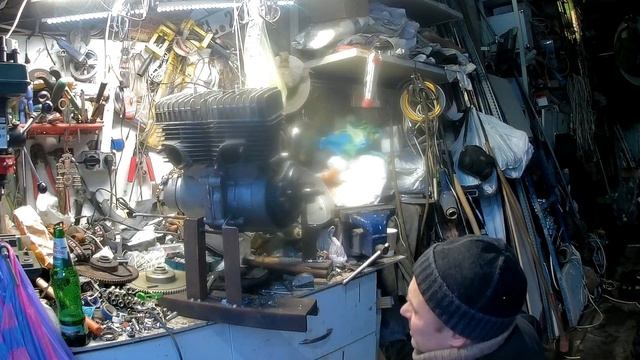 Натяжитель-успокоитель цепи двухтактного двигателя ЗИМ-350, ИЖ-Ю5