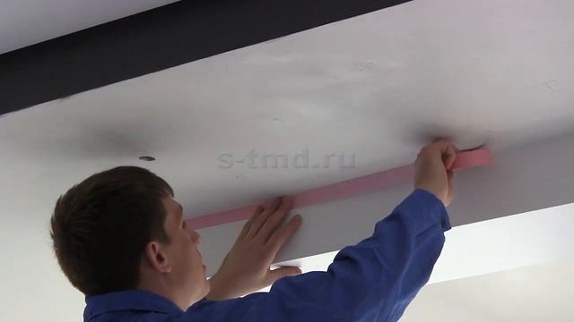 Как покрасить стены и потолок в квартире. Малярный скотч, как выбрать.