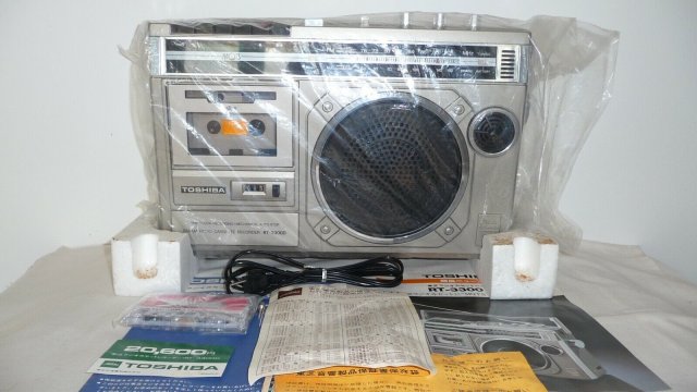 New Toshiba RT-3300D Radio Cassette Recorder-ЯПОНИЯ