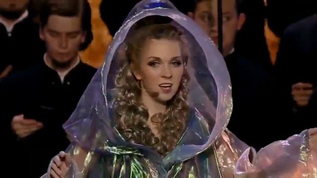 Песня с историей   Паломничество  Рассказывает Н  Дроздов, исполняют Светлана Федулова и хор МДА