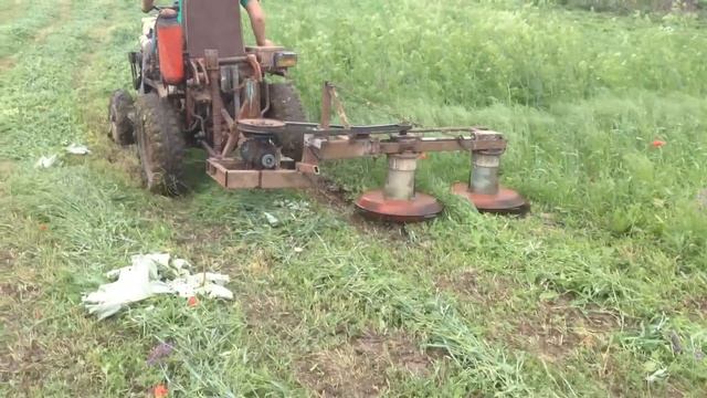 Самодельная роторная косилка с самодельным мини трактором.