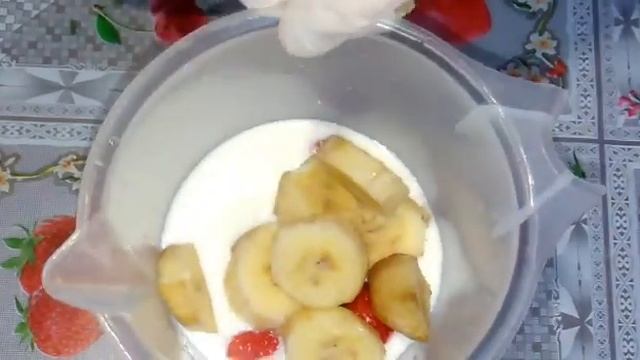 Как правильно приготовить Смузи из Кефира с Ягодами и Фруктами для Похудения