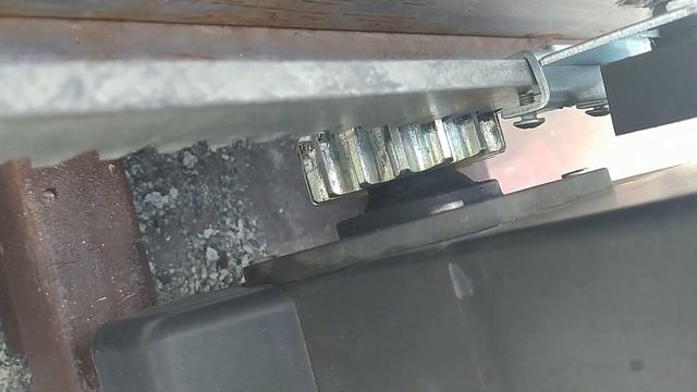 Привод для откатные ворот Доорхан, не срабатывает считыватель на остановку при открывании.