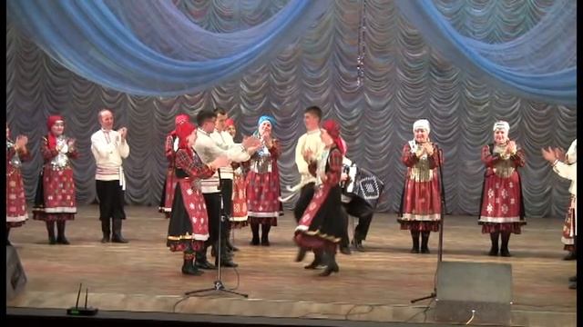 Народный удмуртский коллектив  "Зарни шеп"(Удмуртия)