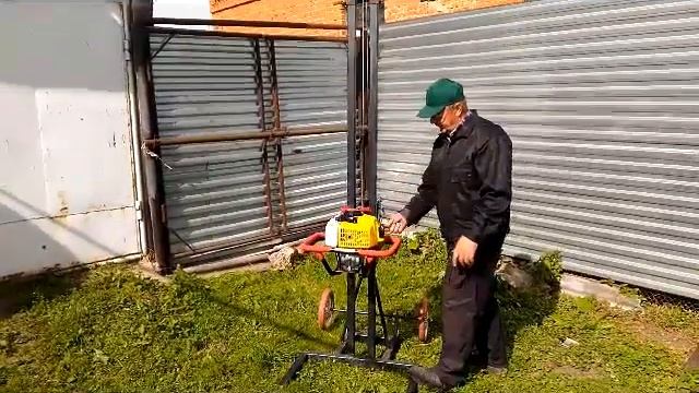 Стойка для мотобура.