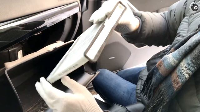 Замена салонного фильтра Мазда СХ5 / Мазда замена фильтров / Cabin filter Mazda CX-5