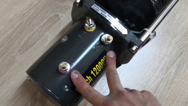 Разбор обзор лебёдки Electric Winch 12000 lbs, что же скрывается внутри